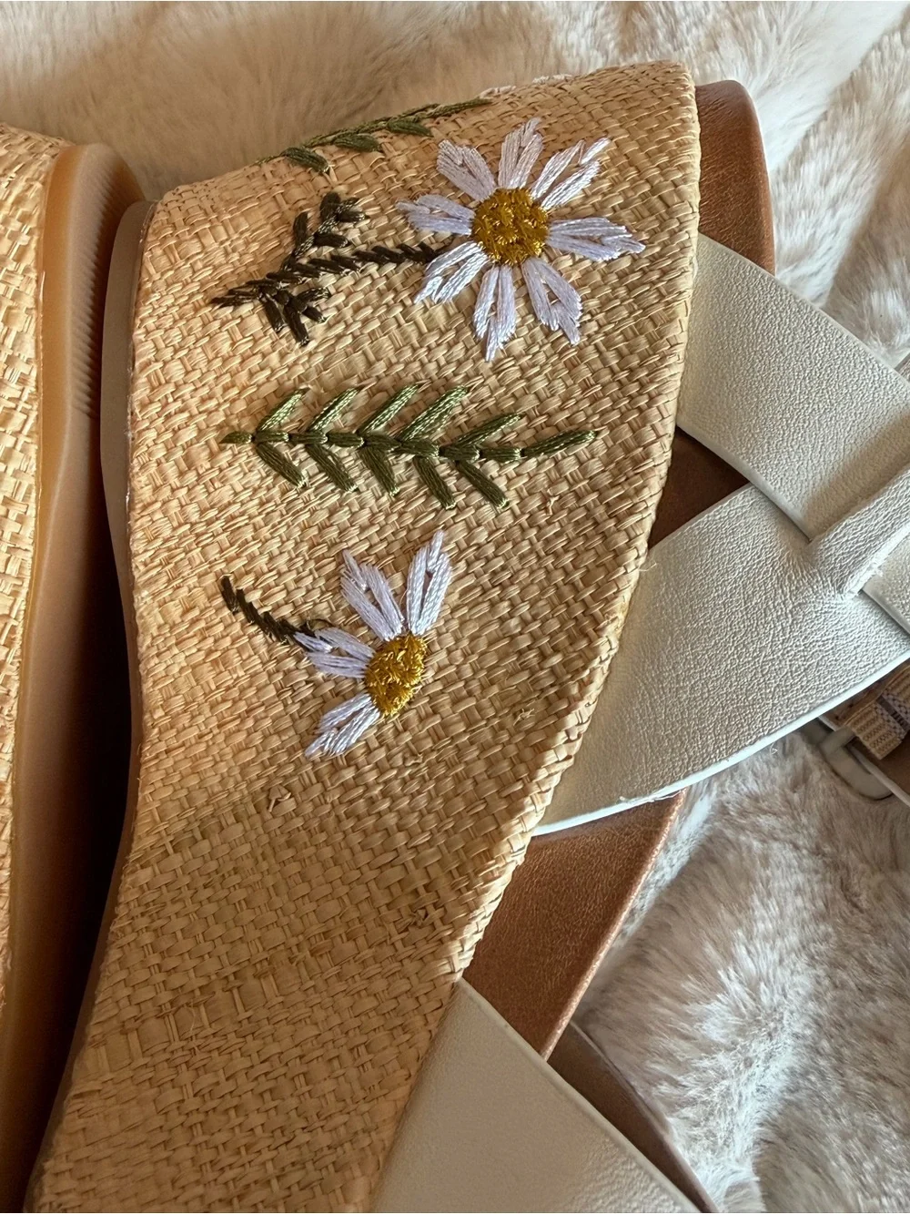 Kork-Ease White Leather Crisscross Ankle-Strap Wedges NEW SIZE 8